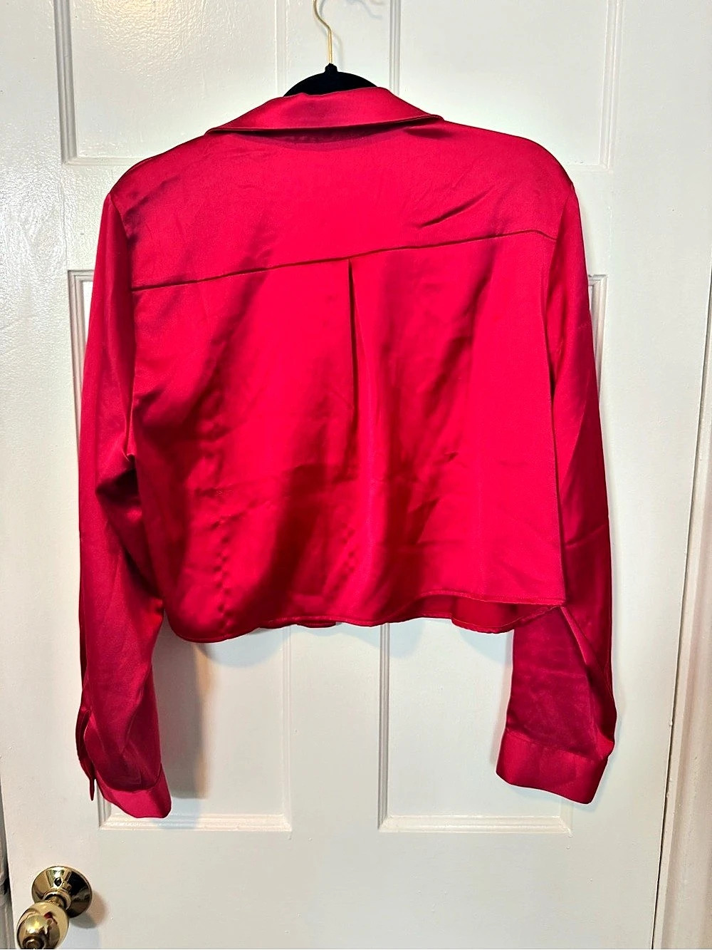 In for the Holidays! Rachel Zoe Red Cropped Button-Up Shirt Size XL - Picture 3 of 5